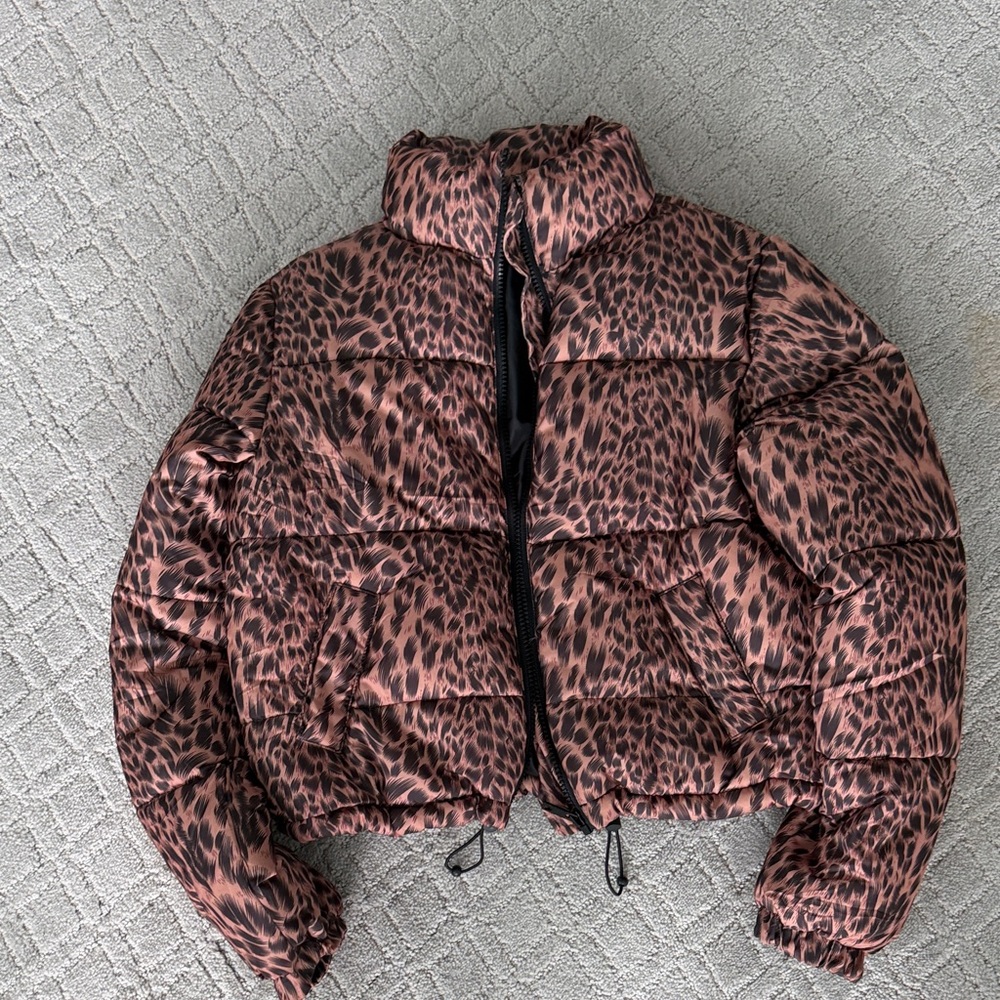 Leopard Print Puffer Jacket nwot